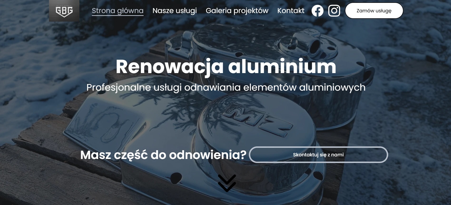 Strona internetowa prezentująca renowację aluminium, z elementami po renowacji na tle zimowego krajobrazu. Widoczny nagłówek z logo i menu nawigacyjnym.