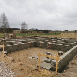 Fundamenty Mirów Stary 4