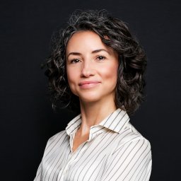 Jeżeli chcesz wybudować swój wymarzony dom to tylko z Flixhome i ze mną - Twoim Doradcą Klienta, który poprowadzi Cię przez cały proces bezboleśnie i bez stresu! Zapraszam do kontaktu. 