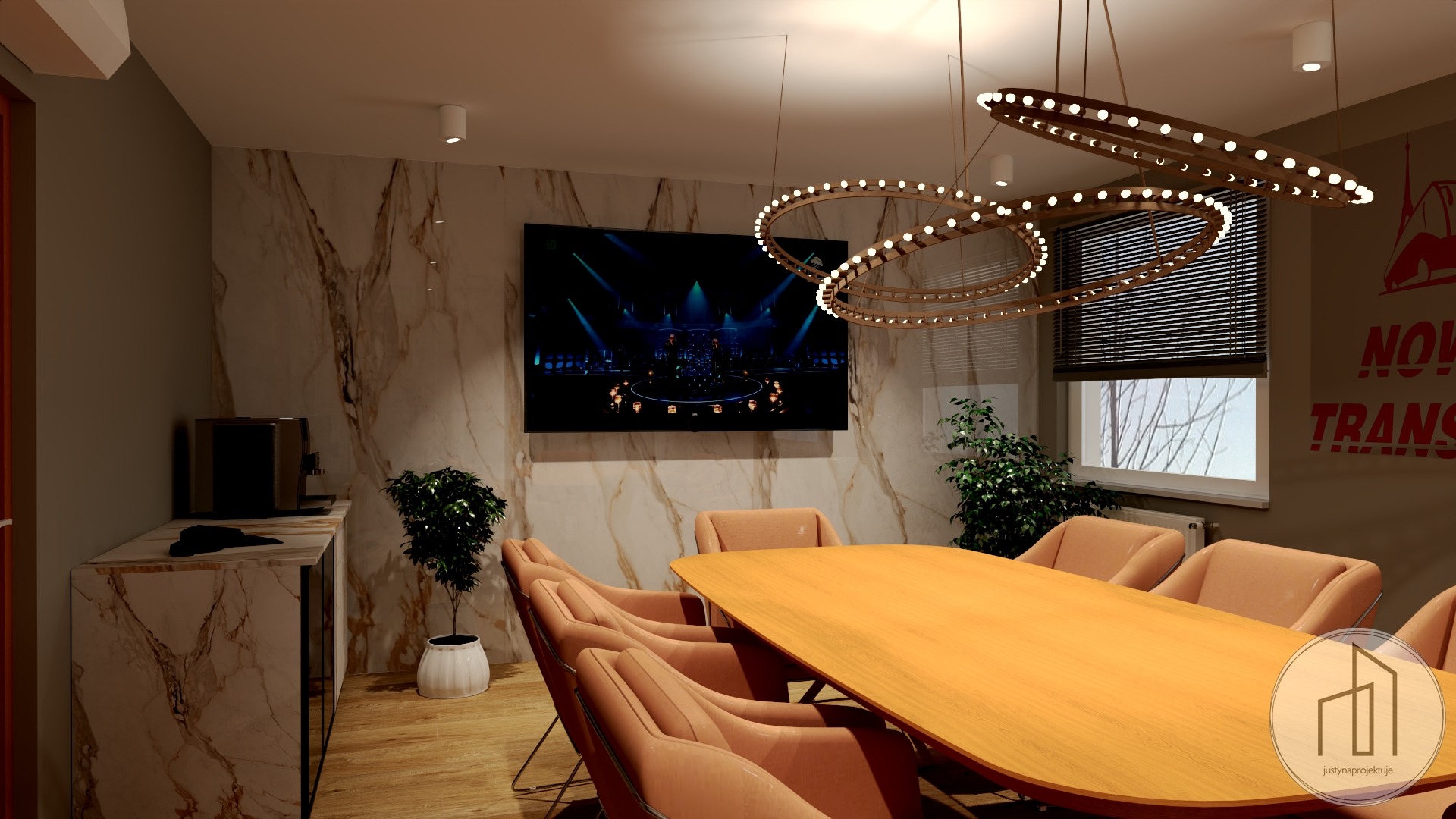 Nowoczesna aranżacja jadalni z marmurową ścianą, okrągłymi lampami i drewnianym stołem otoczonym krzesłami w odcieniach brzoskwini. Na ścianie telewizor i grafika.