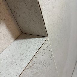 Wykonujemy kompleksowe prace budowlane i wykończeniowe. Solidnie, terminowo i z dbałością o detale. Darmowa wycena, konkurencyjne ceny, doświadczenie na rynku.