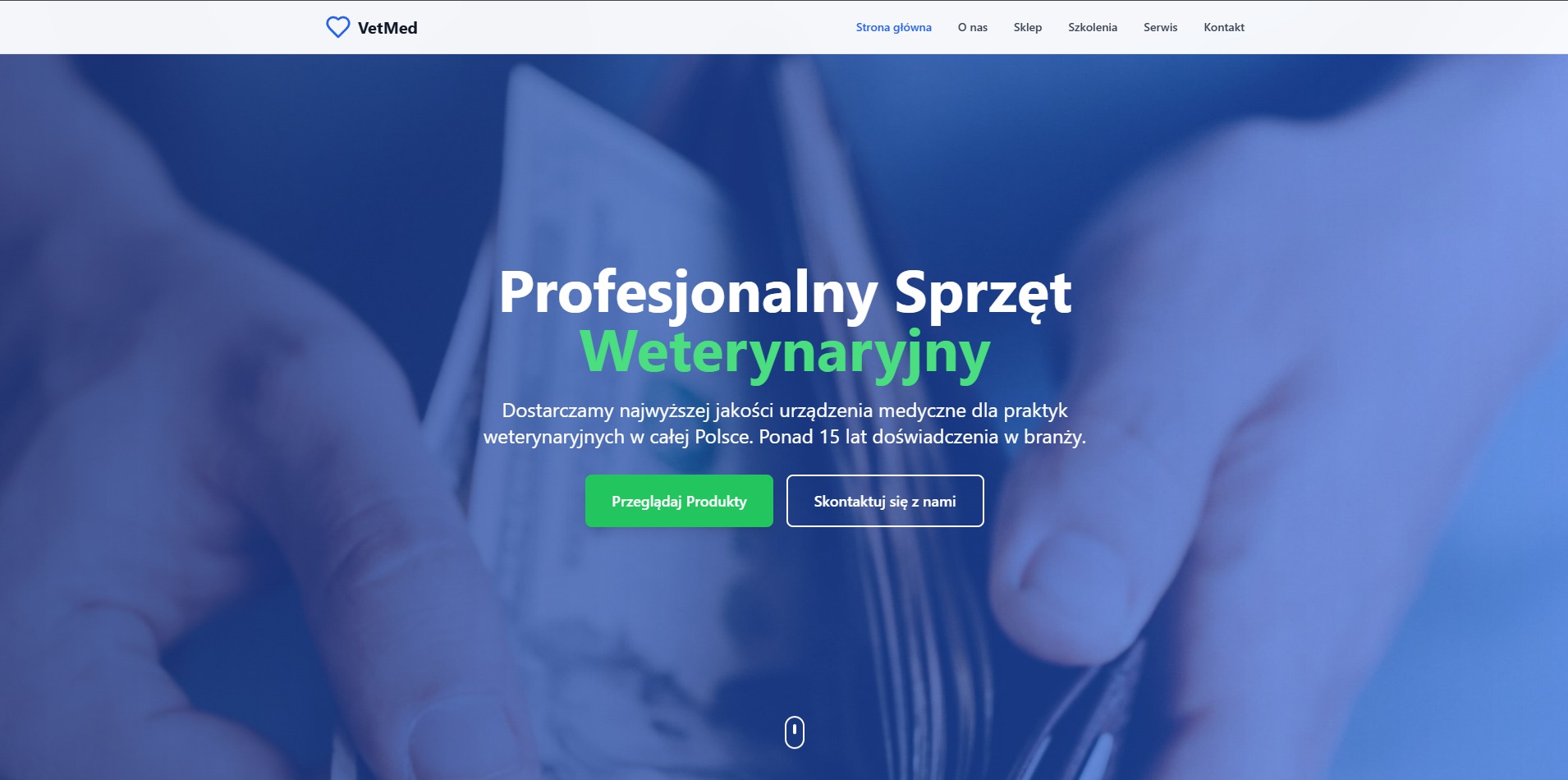 Strona internetowa VetMed z ofertą profesjonalnego sprzętu weterynaryjnego. Widoczne menu, logo i przyciski nawigacyjne. Stonowana kolorystyka.