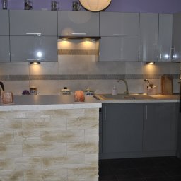 Wszelkie prawa zastrzeżone, Zakaz kopiowania i rozpowszechniania oraz modyfikowania. Właściciel praw autorskich zastrzega sobie pełnię praw do wykorzystywania swojego dzieła. Zakaz wykorzystywania zdjęć w jakikolwiek sposób bez zgody autora.