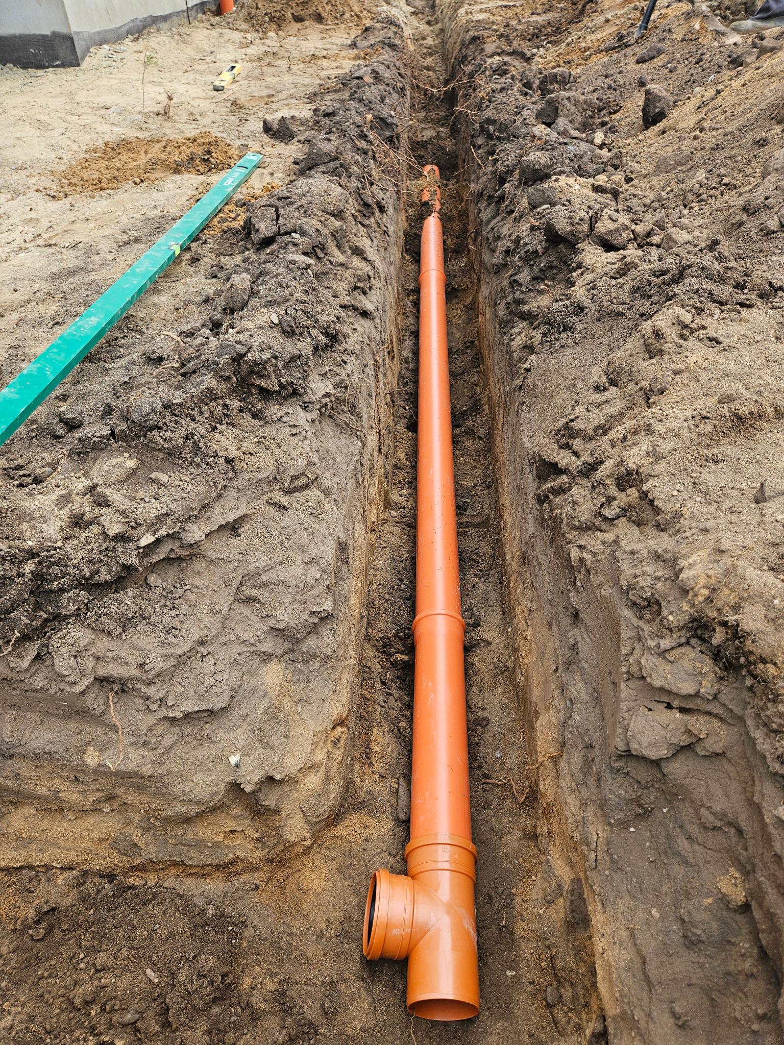 Wykonuję kanalizację sanitarną/deszczową