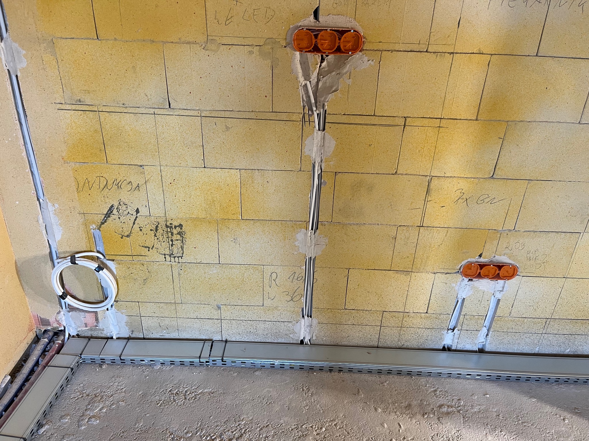 Instalacja mieszkanie w bloku