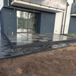 NOVA TRADERS SPÓŁKA Z OGRANICZONĄ ODPOWIEDZIALNOŚCIĄ - Taras płyta 60x60