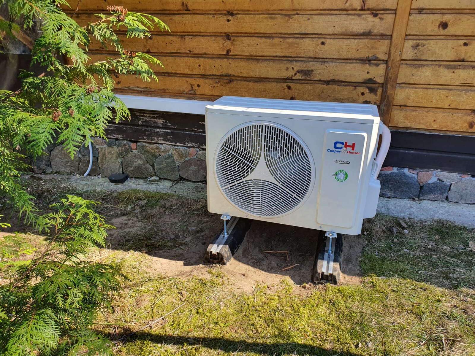 Klimatyzacja- jednostka zewnętrzna