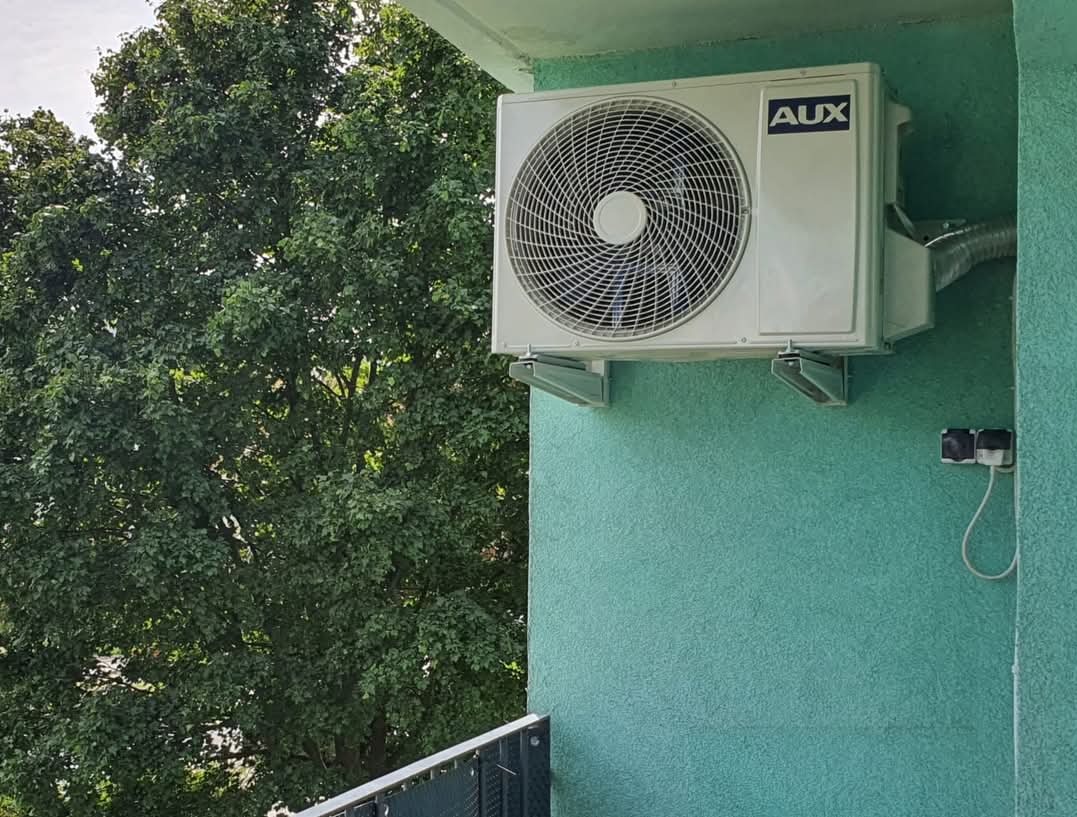 Klimatyzacja- jednostka zewnętrzna-Mława