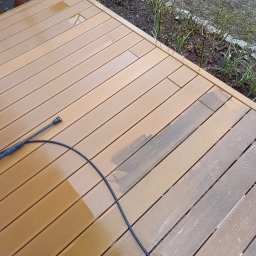 taras w trakcie czyszczenia