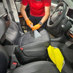 Czyszczenie tapicerki samochodowej Wieliczka