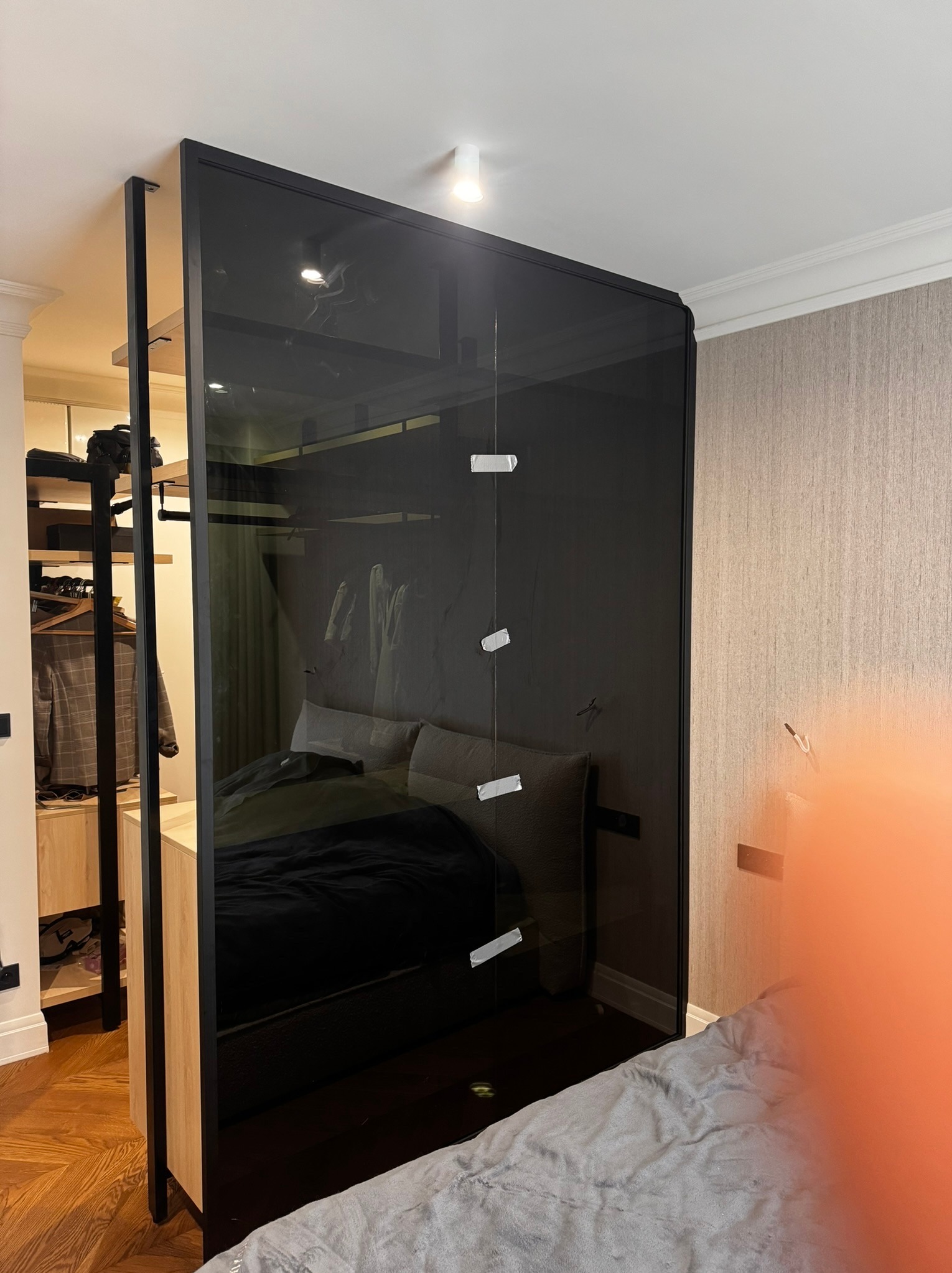 Garderoba Szkło Antisol Ciemny Grafit