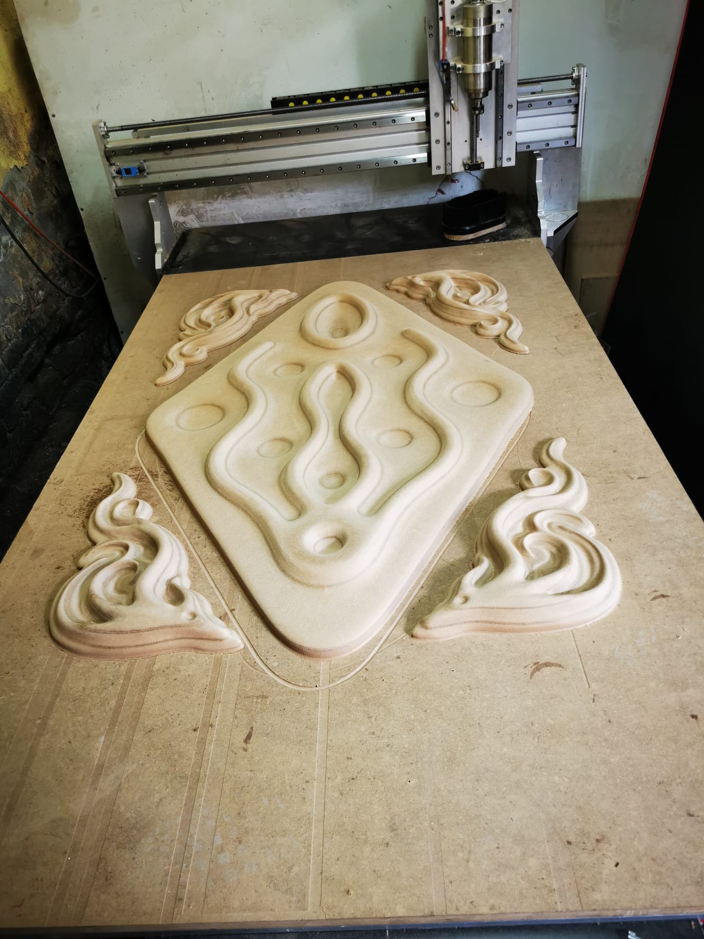 Forma z MDF do produkcji modeli metodą formowania podciśnieniowego tworzyw sztucznych