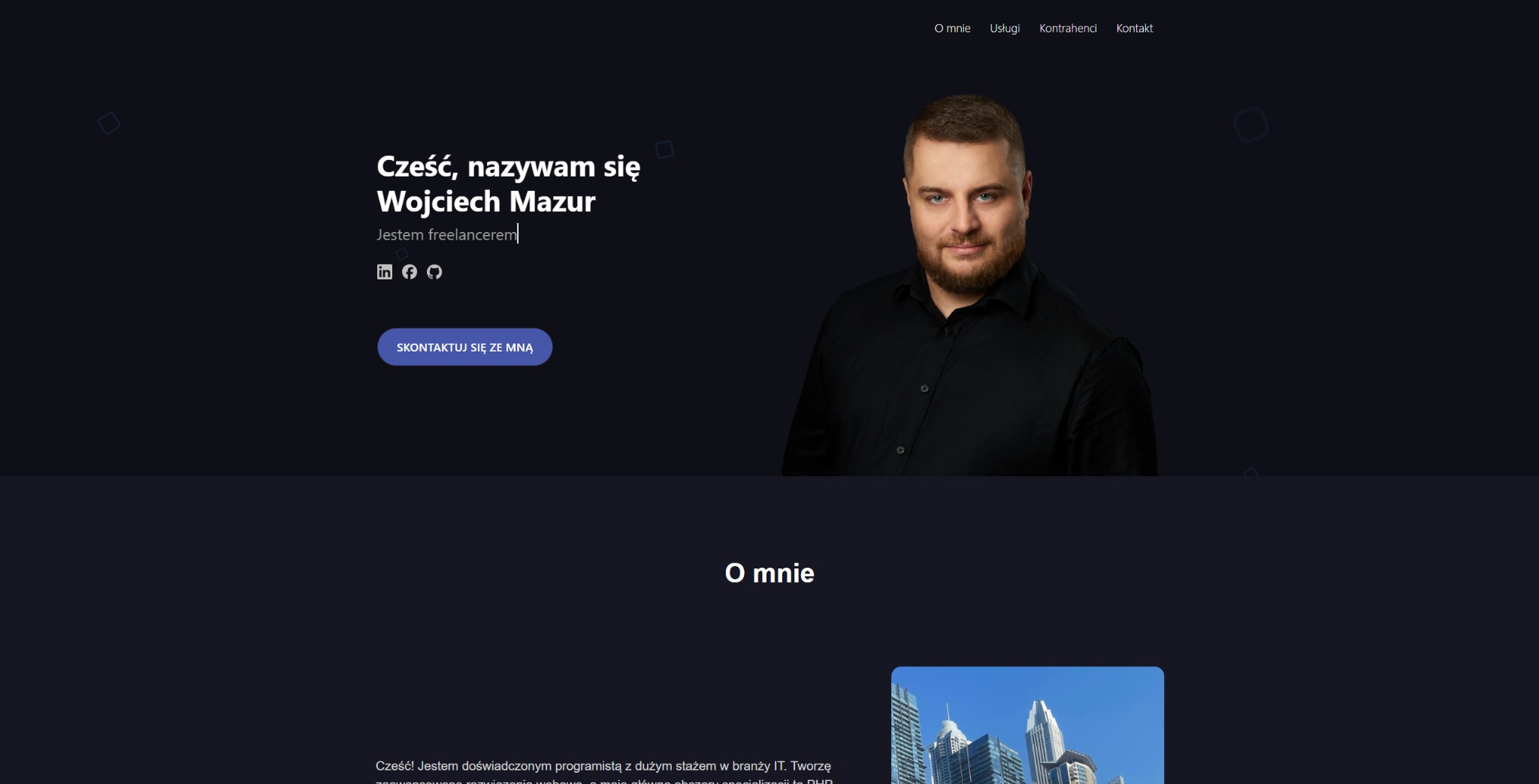 Strona internetowa z portretem freelancera Wojciecha Mazura, hasłem 'Cześć, nazywam się Wojciech Mazur' i przyciskiem 'Skontaktuj się ze mną'. Minimalistyczny design.