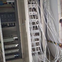 Montaż oświetlenia Wrocław 1