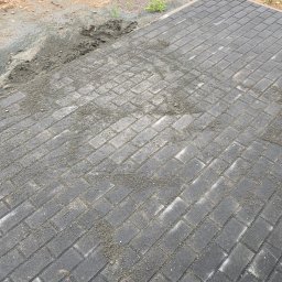 Układanie kostki brukowej Czarny Bór 4