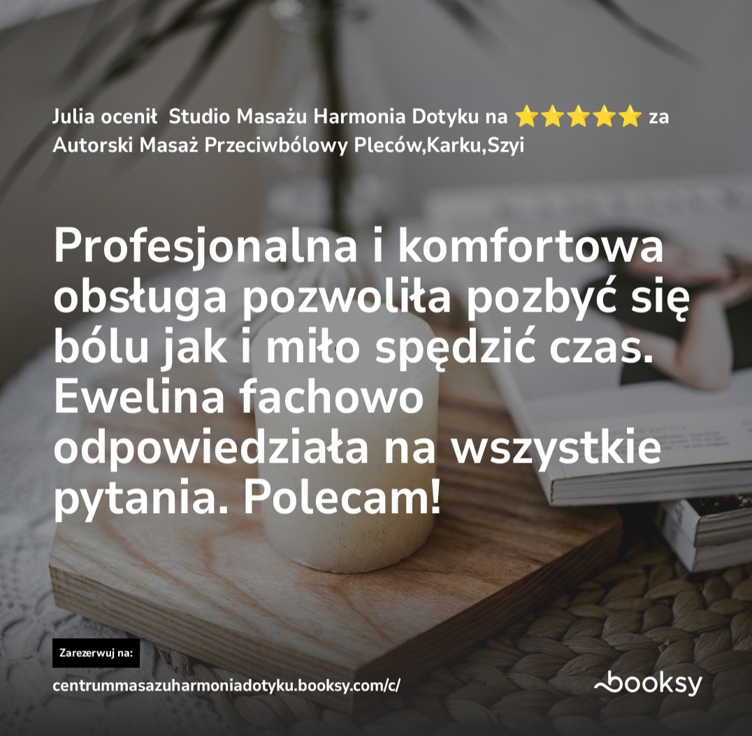 Recenzja studia masażu: tekst z oceną 5 gwiazdek, świeca na desce i adres strony do rezerwacji zabiegów. Przyjemny klimat, polecenie usług.