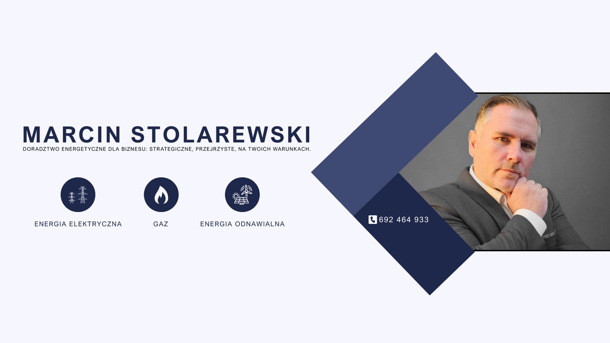 Marcin Stolarewski - doradztwo energetyczne dla biznesu. Grafika z portretem mężczyzny, ikonami energii elektrycznej, gazu i energii odnawialnej. Numer telefonu.