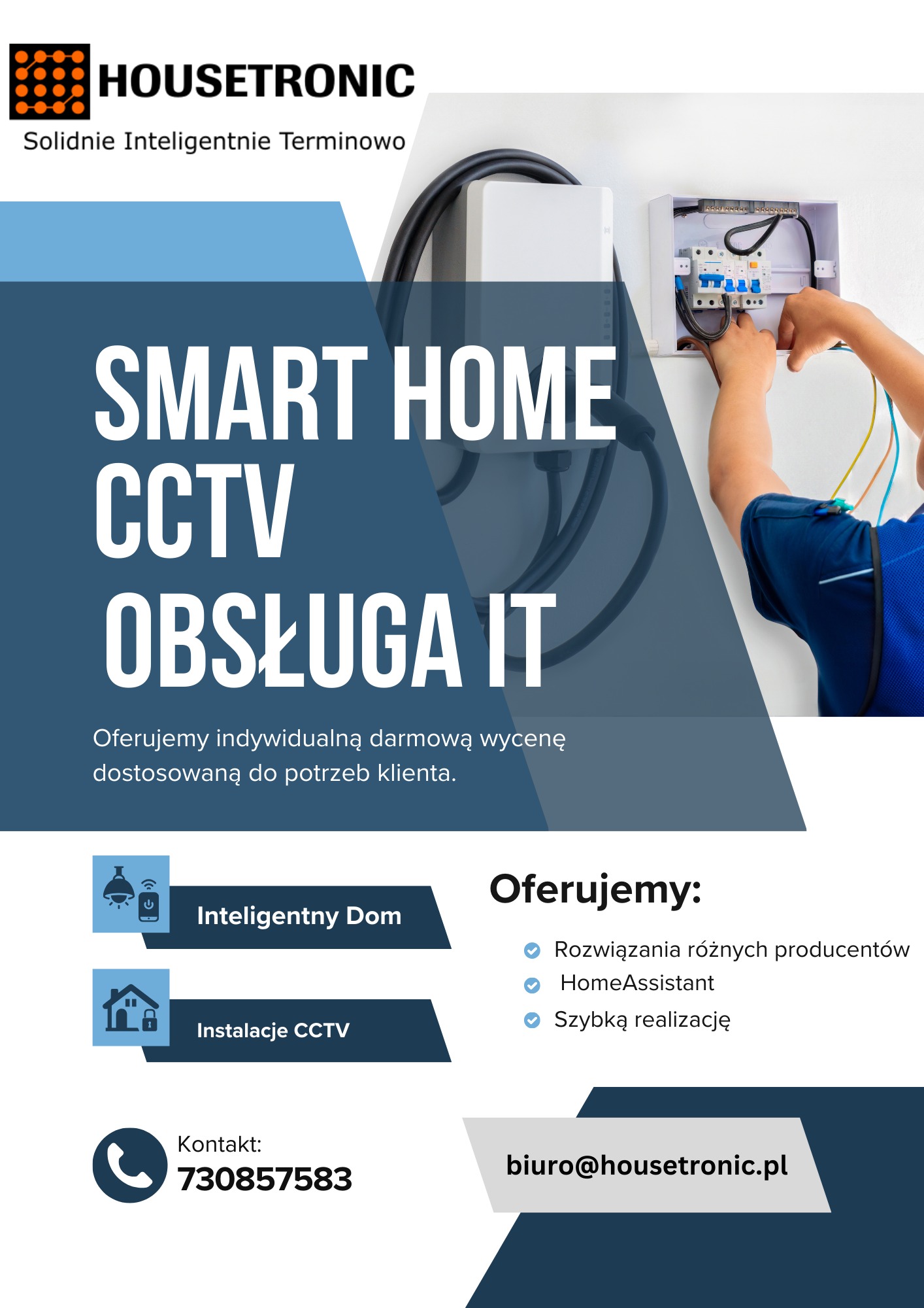 Elektryk instaluje system Smart Home w rozdzielnicy. Widoczne przewody i elementy instalacji. Oferta: Smart Home, CCTV, Obsługa IT, darmowa wycena.