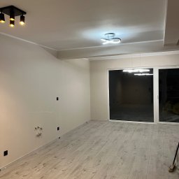 REM-DOM DOMINIK ŁOJEWSKI - Tapetowanie Września