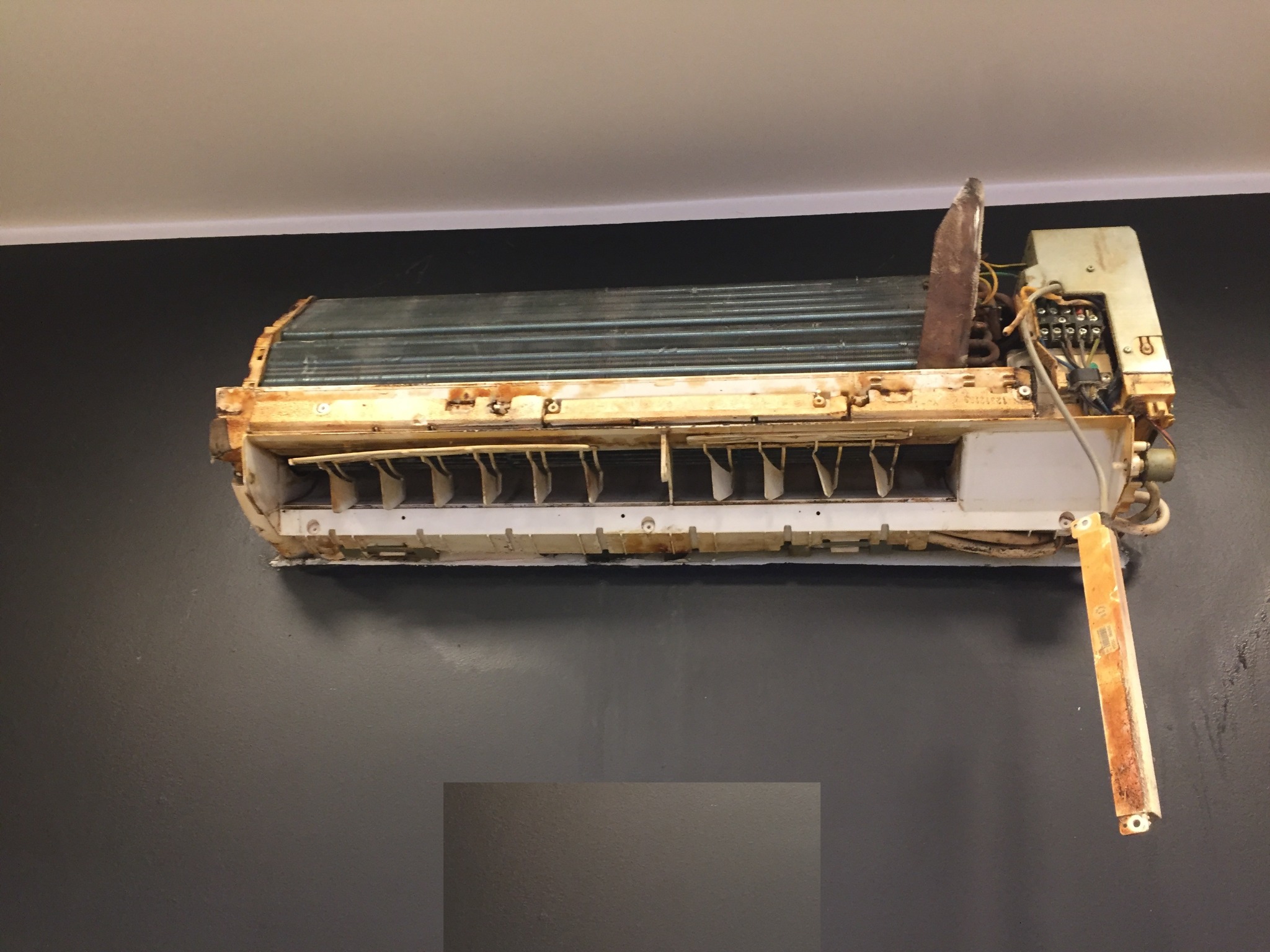 Brudna klimatyzacja w lokalu gastronomicznym