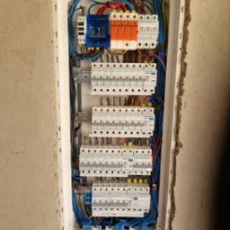 Kolejne realizację przyłączy wraz z uzbrojeniem rozdzielnicy za nami.