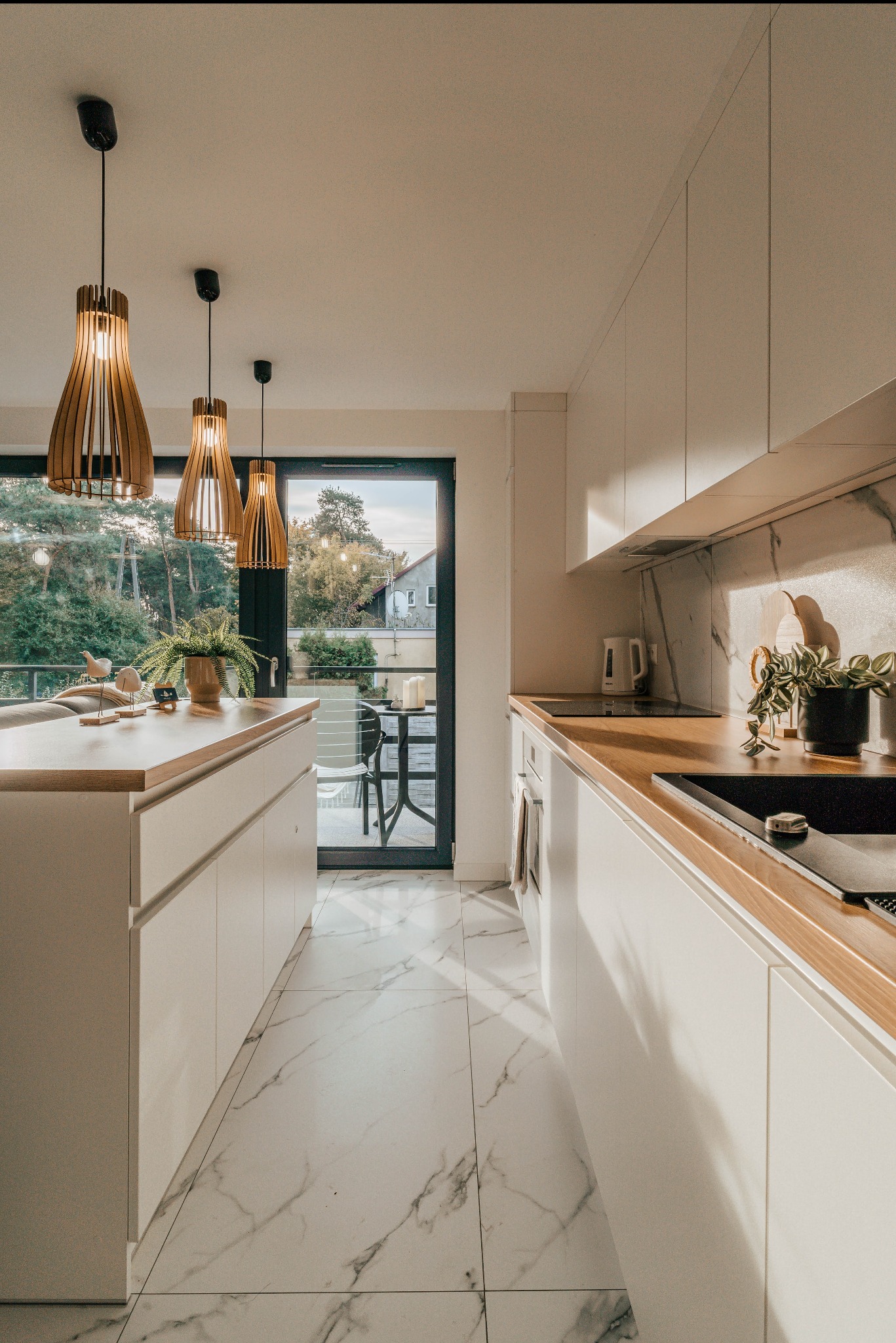 kuchnia w apartamencie na piętrze - Oaza dla umysłu