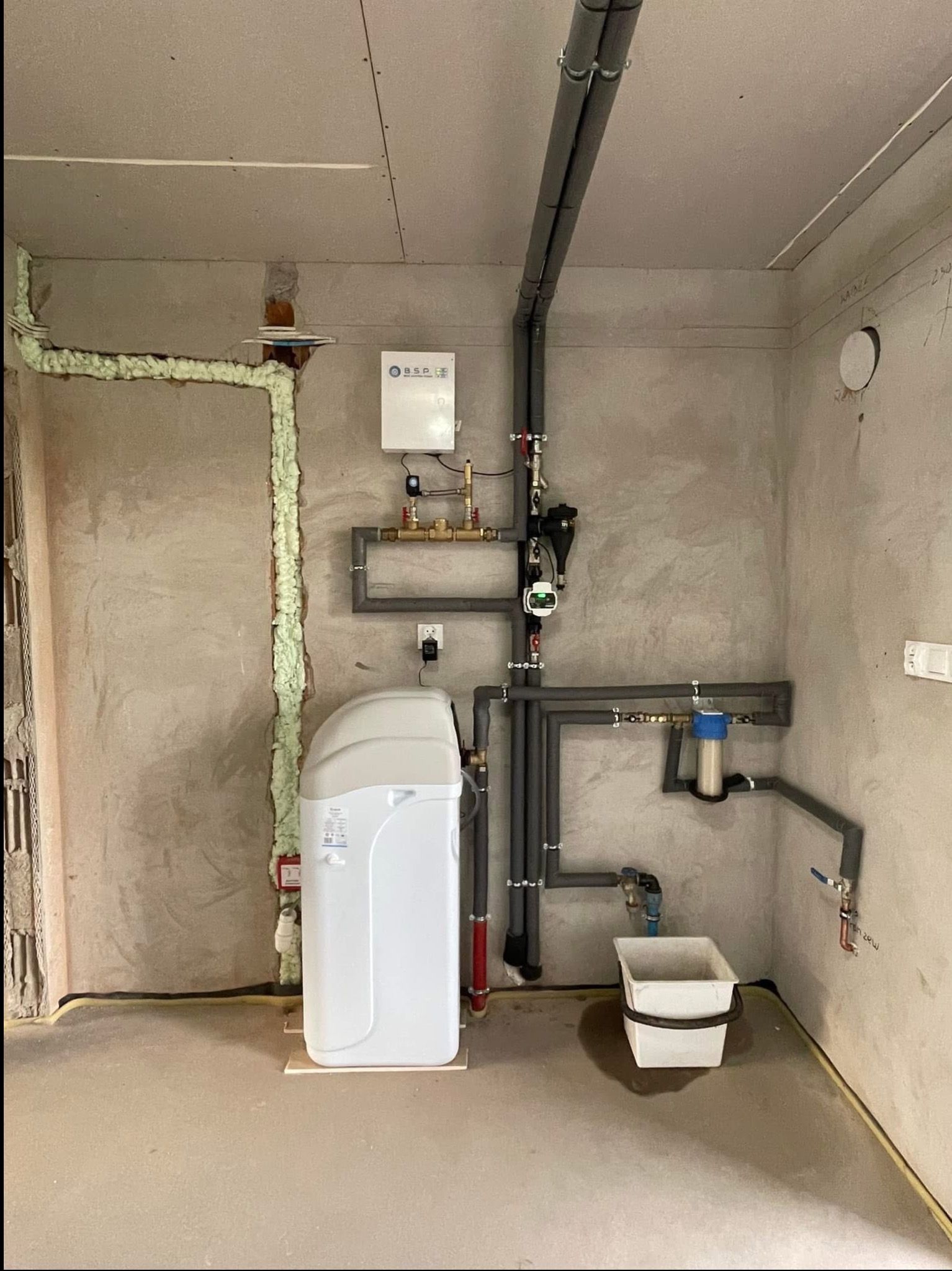 Montaż i uruchomienie zmiękczacza wody