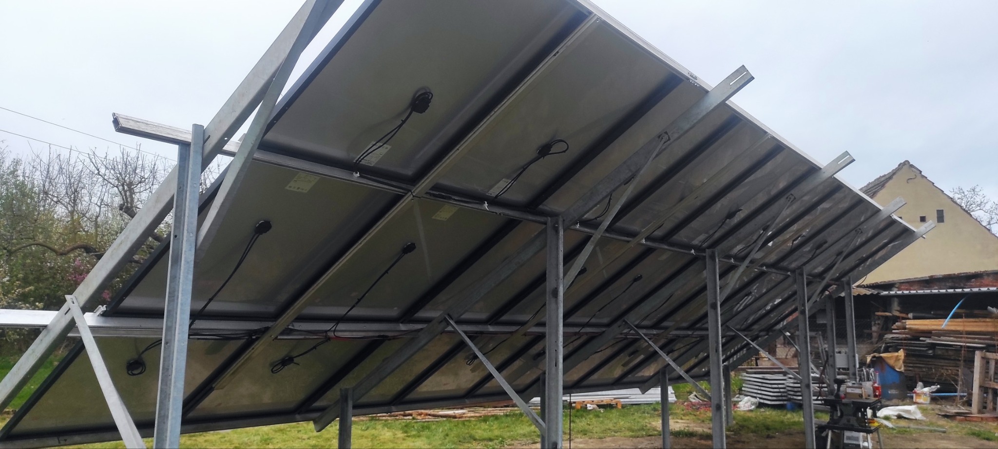 Budowa dwóch sekcji paneli PV Malczyce