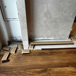 Józef Zubek Z BUD - Wymiana listew przypodlogowych