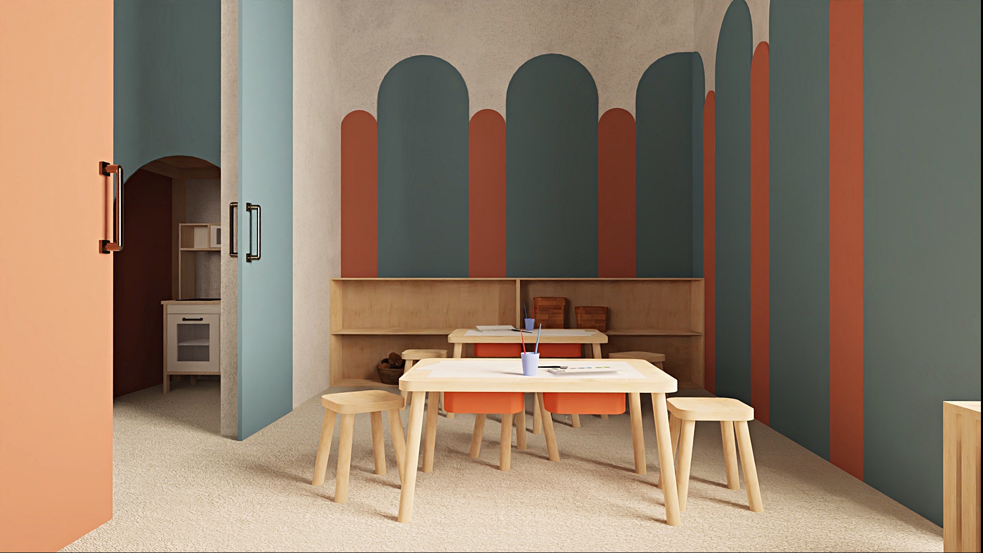 Wnętrze pokoju dziecięcego z pomalowanymi ścianami w geometryczne wzory, drewnianymi meblami i zabawkami. Widok na aneks kuchenny przez łukowate przejście.