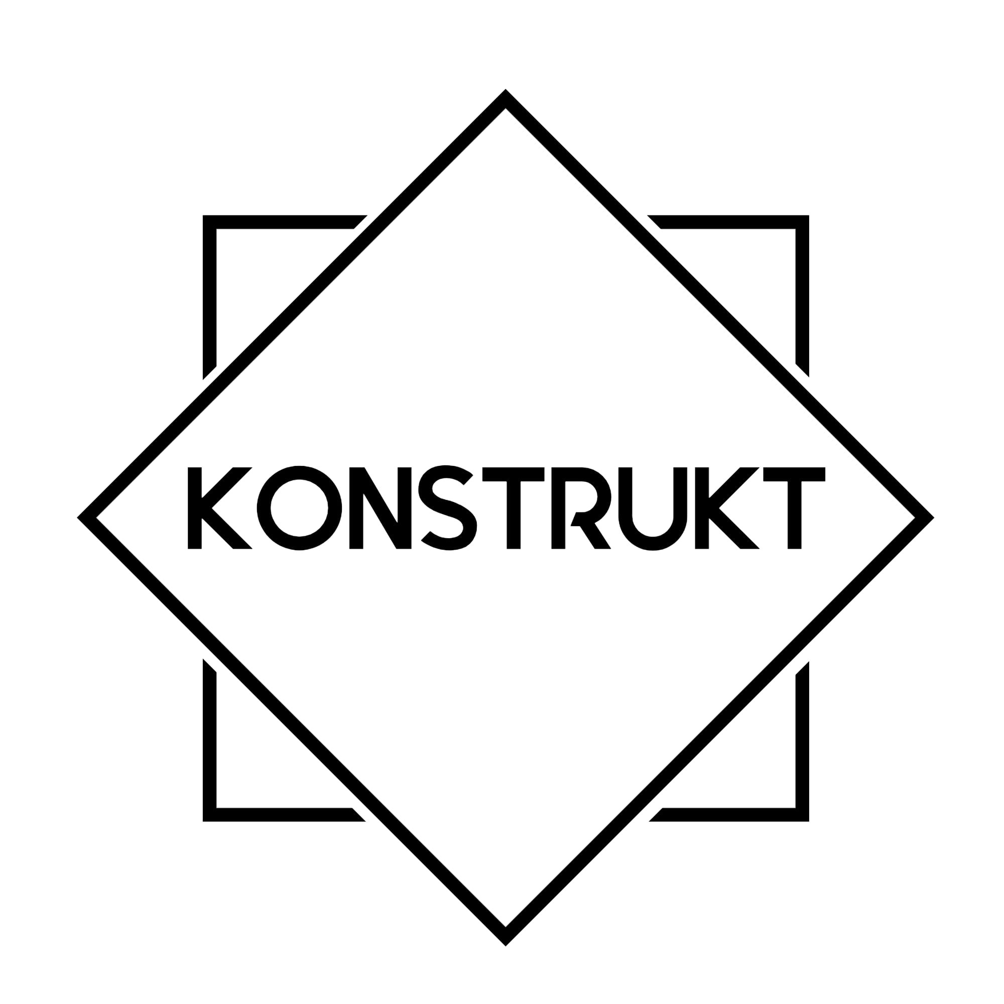 Minimalistyczne logo z czarnym napisem 'KONSTRUKT' w rombie, umieszczonym w kwadracie. Prosty, nowoczesny design na białym tle.