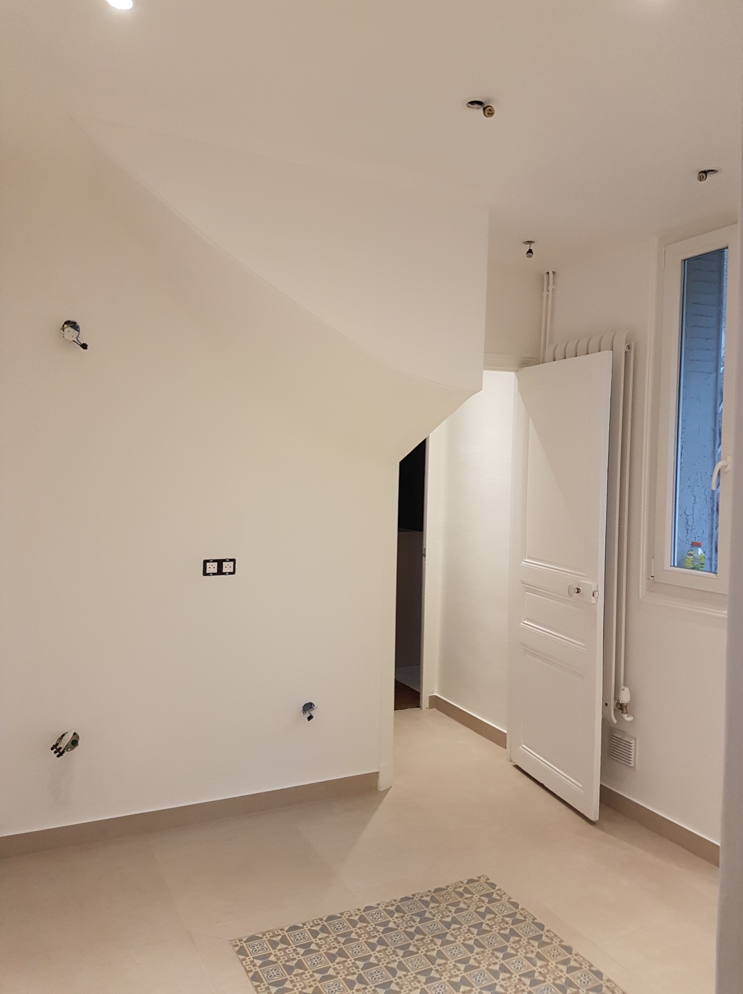 koniec prac w kuchni malowanie płytki elektryka