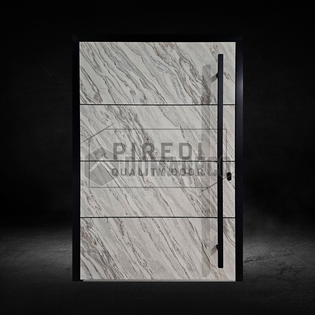 Nowoczesne drzwi wejściowe z okładziną imitującą marmur, czarna rama i długi uchwyt. Minimalistyczny design w ciemnym otoczeniu.