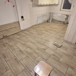 Układanie paneli Radom 3