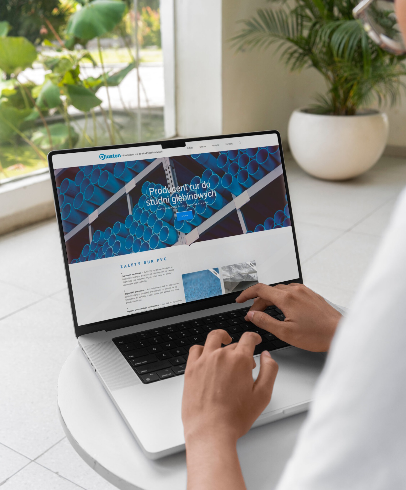 Strona internetowa + sesja zdjęciowa i film z drona Plaston