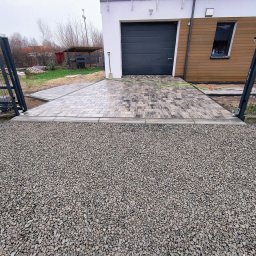 Układanie kostki brukowej Długa Kościelna 2