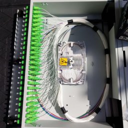 Zlecenie Spawania przełącznicy dla lokalnego dostawcy światłowodu.
Poraz kolejny estetyka na pierwszym miejscu!