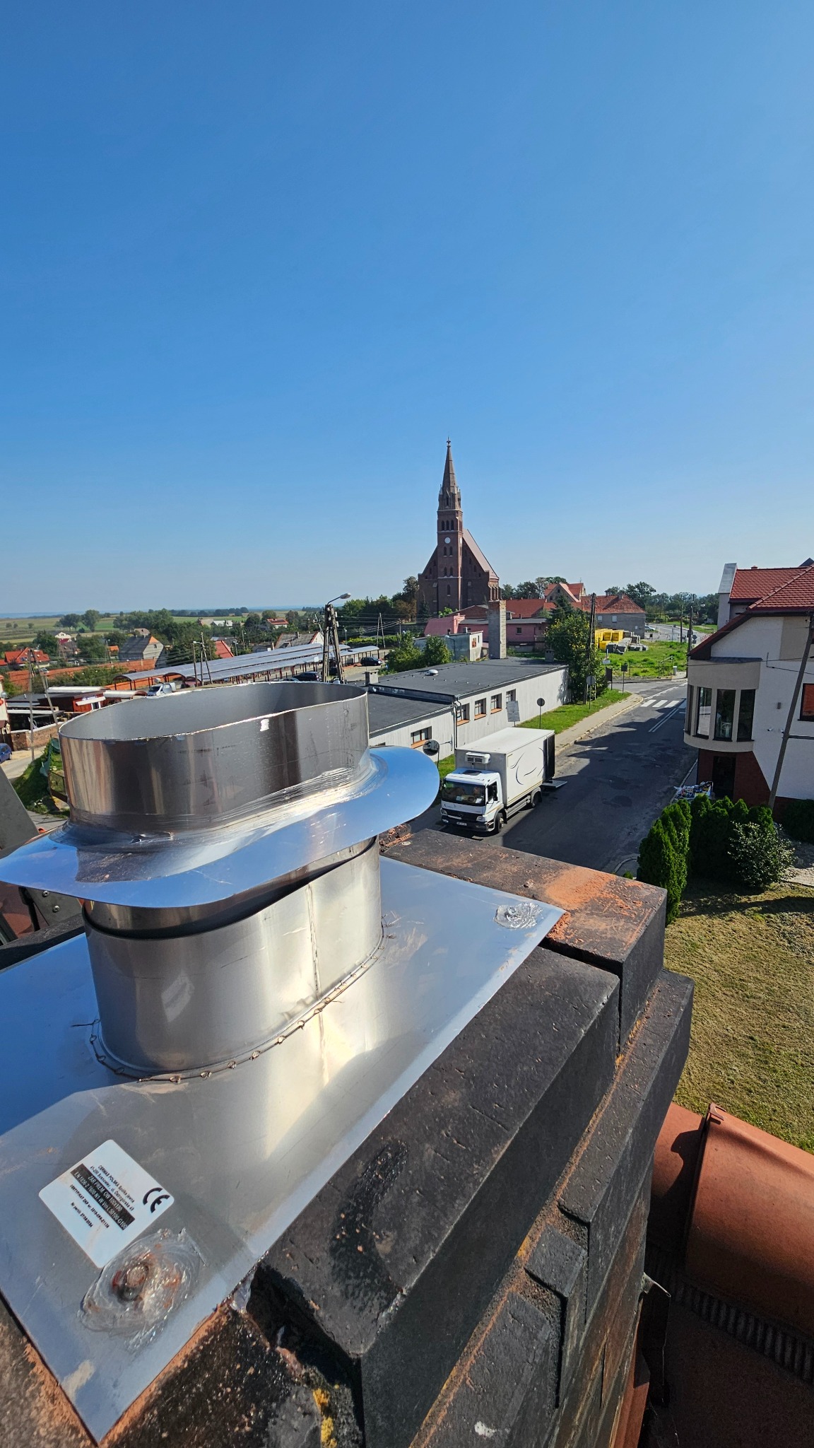 Montaż wkładu kominowego owalnego do pieca na pellet