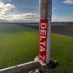 Certyfikowane rusztowania DELTA. Dbamy o bezpieczeństwo na wysokościach. Źródło; www.delta-bud.pl
