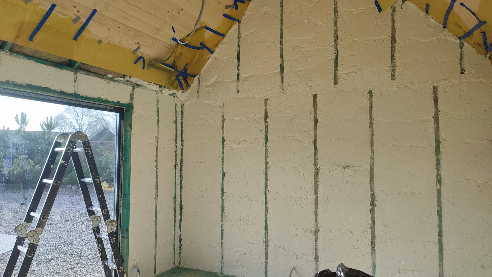 Ocieplenie pianą PUR otwartokomórkową z wygaszaniem- SmartPur