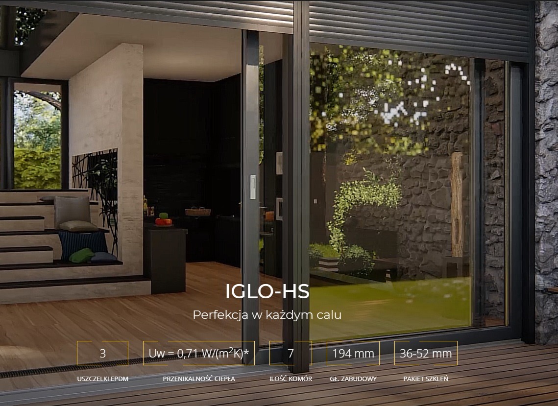 Nowoczesne okno przesuwne IGLO-HS z roletą zewnętrzną w kolorze antracytowym, widok na taras i ogród. Detale techniczne: uszczelki EPDM, przenikalność ciepła Uw=0,71 W/(m²K).
