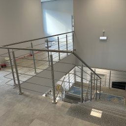 Prosto z projektu Kamil Gąsiorowski - Doskonałe Balustrady Balkonowe Szklane Dąbrowa Górnicza