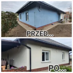 Dom jednorodzinny: zdjęcie 'przed' z niebieską elewacją i 'po' z elewacją w kolorze ecru. Widoczne okna, ceglana podmurówka i fragment ogrodu.