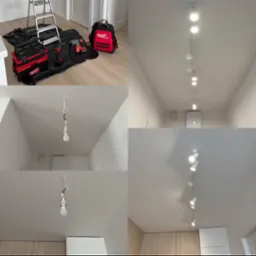 Montaż oświetlenia sufitowego: przed - wisząca żarówka, po - nowoczesna listwa z reflektorami. Narzędzia Milwaukee obok drabiny.