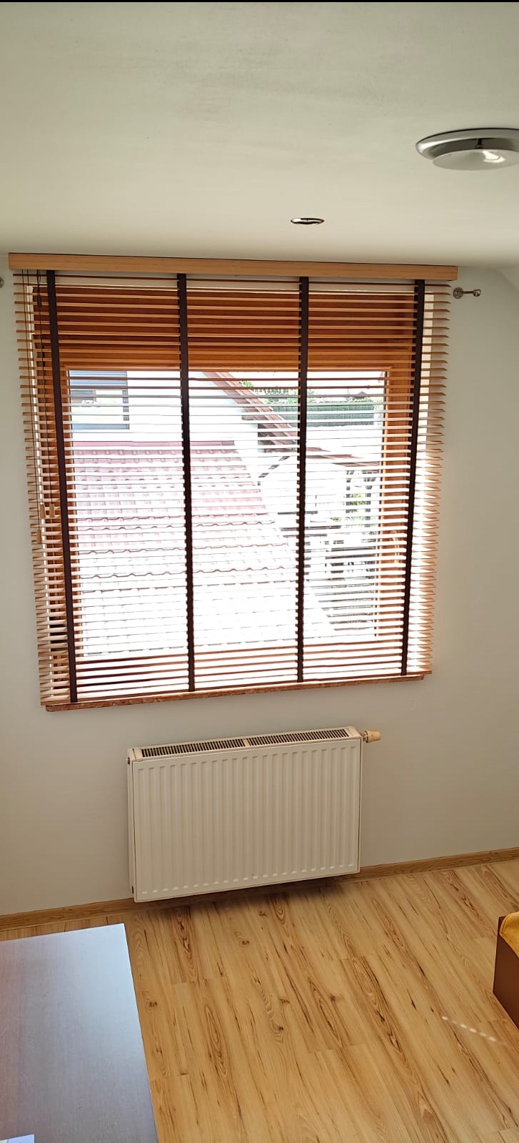 Montaż żaluzji bambusowych