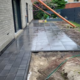 Układanie kostki brukowej Gromadka 4