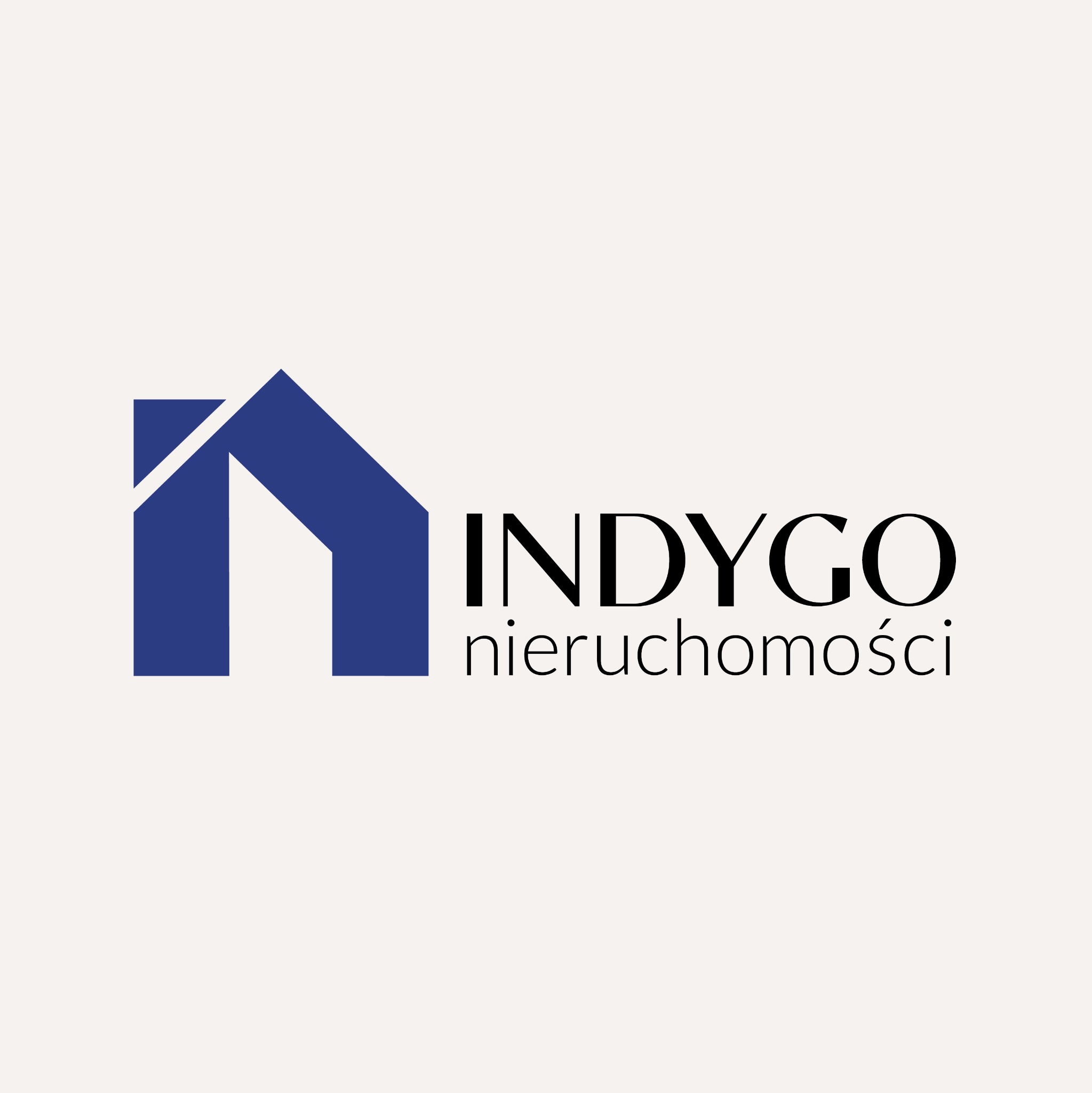 Logo firmy Indygo Nieruchomości: granatowy symbol domu z ukośną przerwą w dachu i czarny napis 'INDYGO nieruchomości' na jasnym tle.