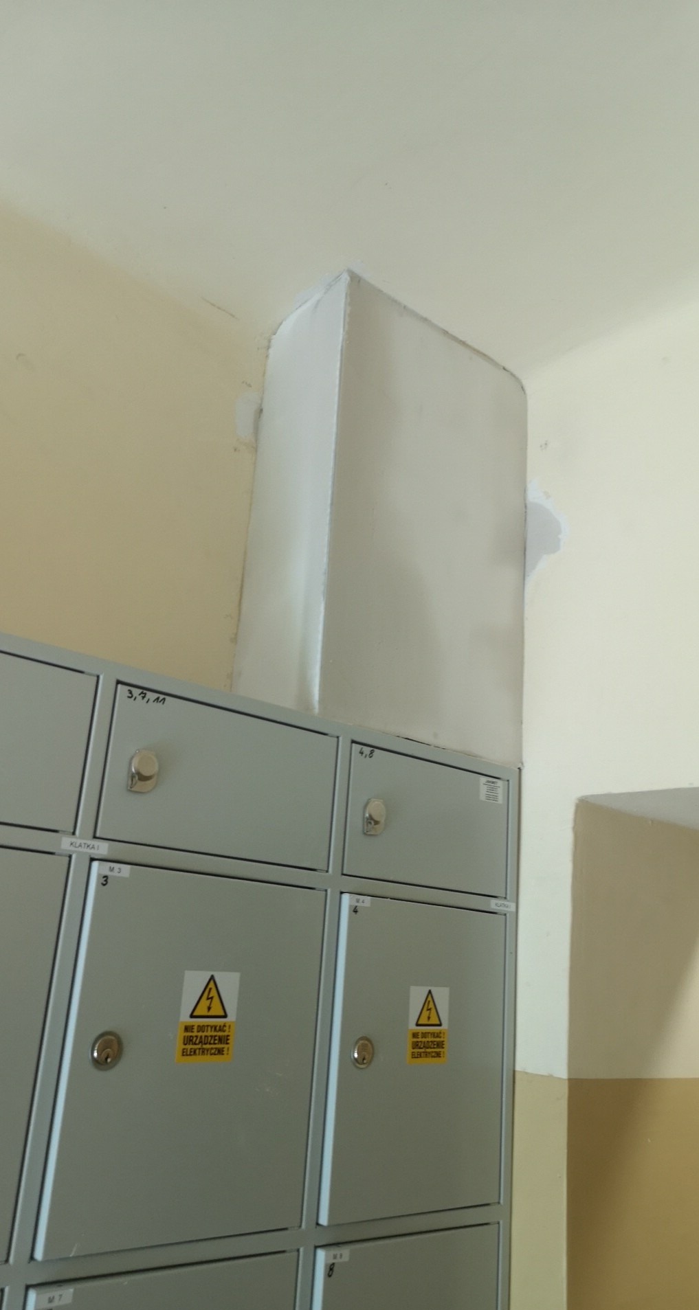 Szpachlowanie zabudowy