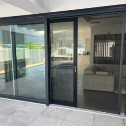 Moskitiera plisowana na okno tarasowe