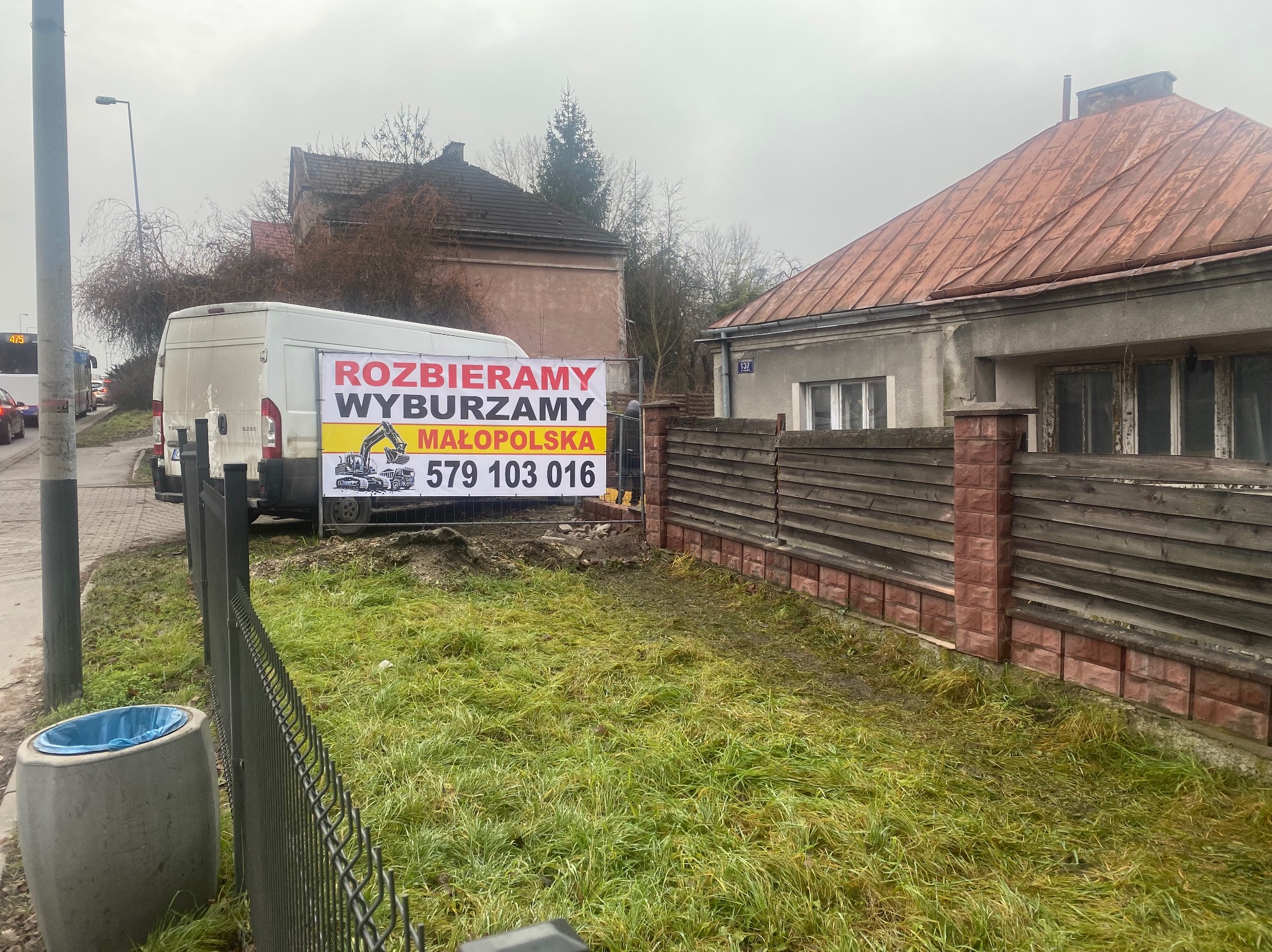 Rozbiórka domu jednorodzinnego Kraków przy ulicy zakopiańskiej.